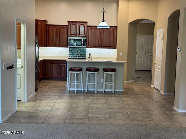 8764 Gardenia Ave, Glendale, AZ 85305