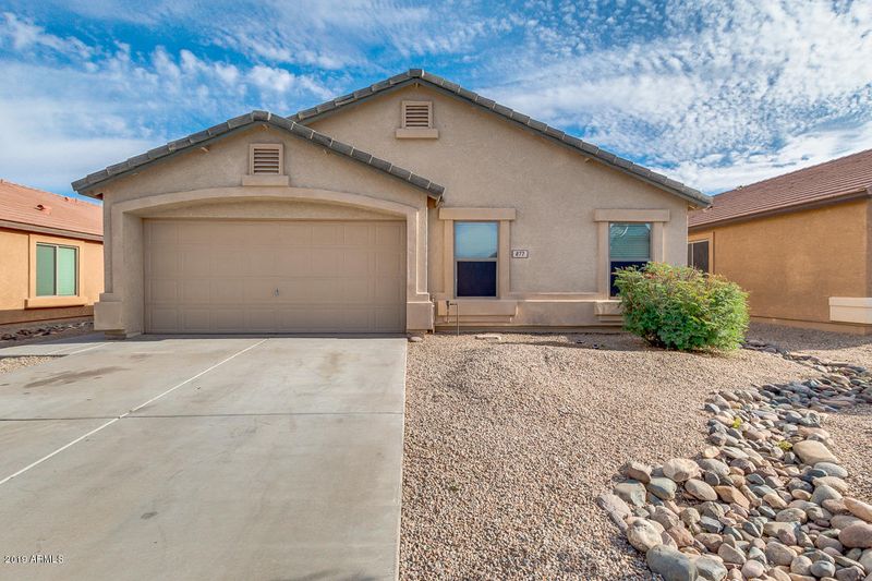 877 W Cedar Tree Dr, San Tan Valley, AZ 85143