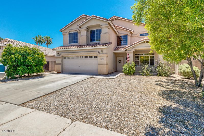 877 W Kroll Ave, Gilbert, AZ 85233