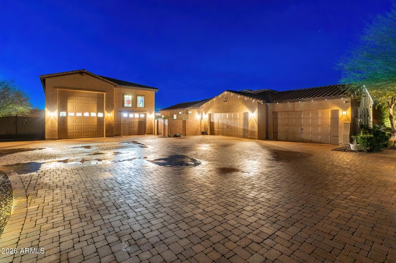 8771 Jj Ranch Rd, Peoria, AZ 85383