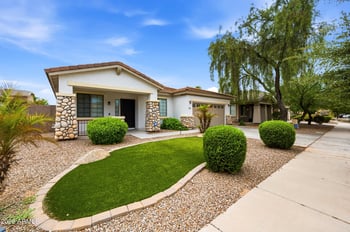 8771 Gardenia Ave, Glendale, AZ 85305