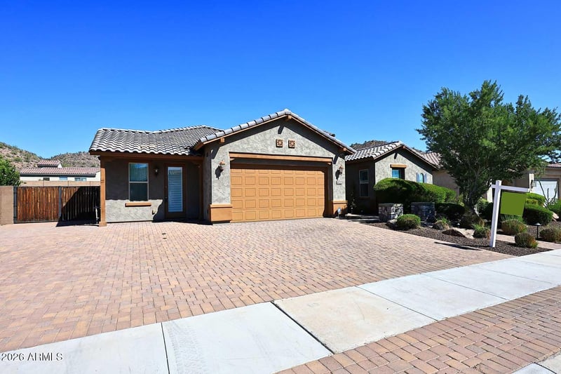 8772 W Brooklite Ln, Peoria, AZ 85383