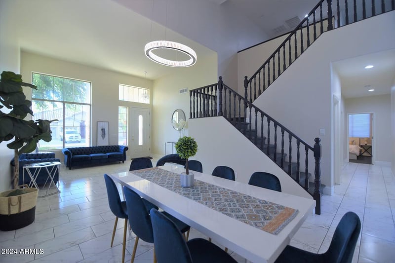 8775 Lane Ave, Glendale, AZ 85305