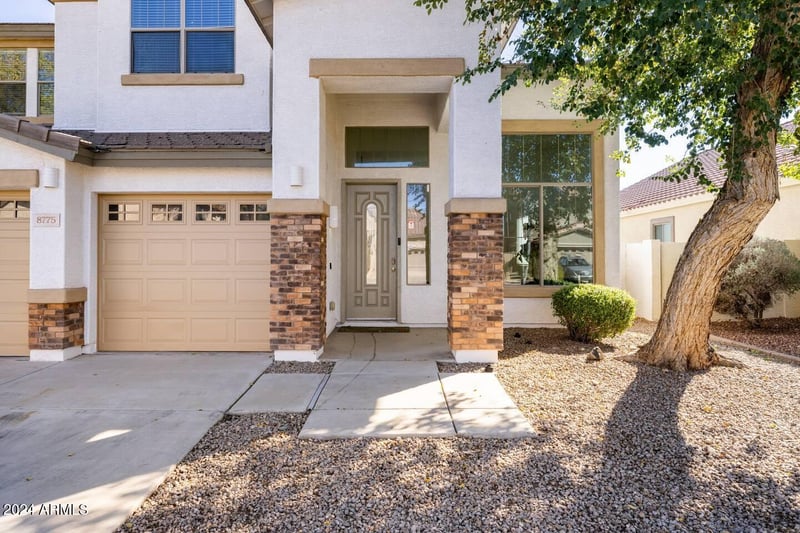 8775 Lane Ave, Glendale, AZ 85305