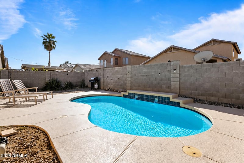 8775 Laurel Ln, Peoria, AZ 85345