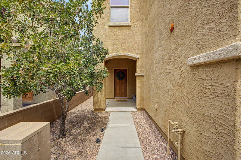8776 Dreyfus Dr, Peoria, AZ 85381