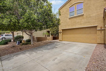 8776 Dreyfus Dr, Peoria, AZ 85381