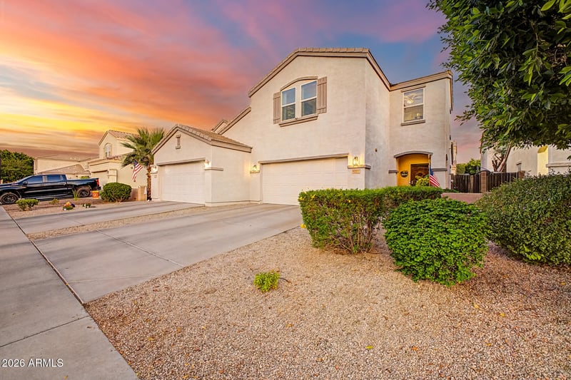 8777 Pershing Ave, Peoria, AZ 85381