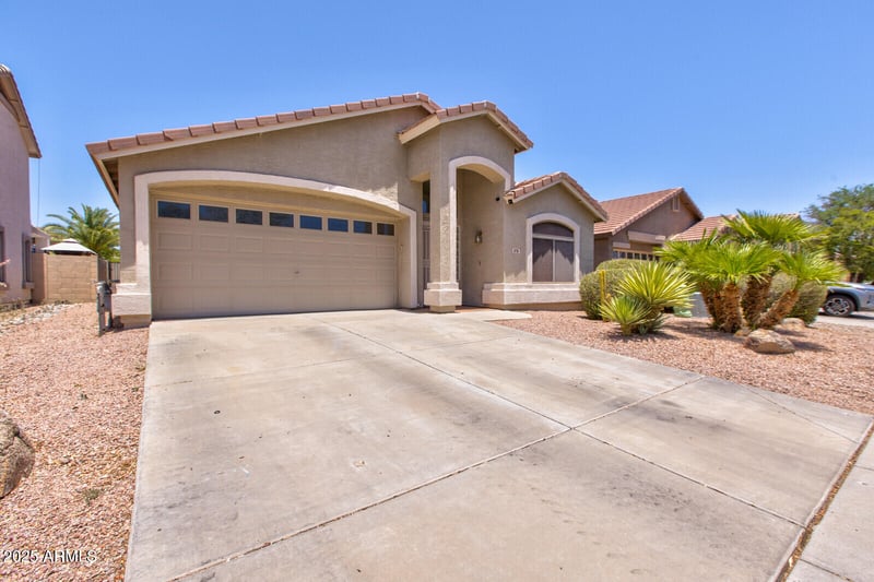 878 Mountain View Rd, San Tan Valley, AZ 85143