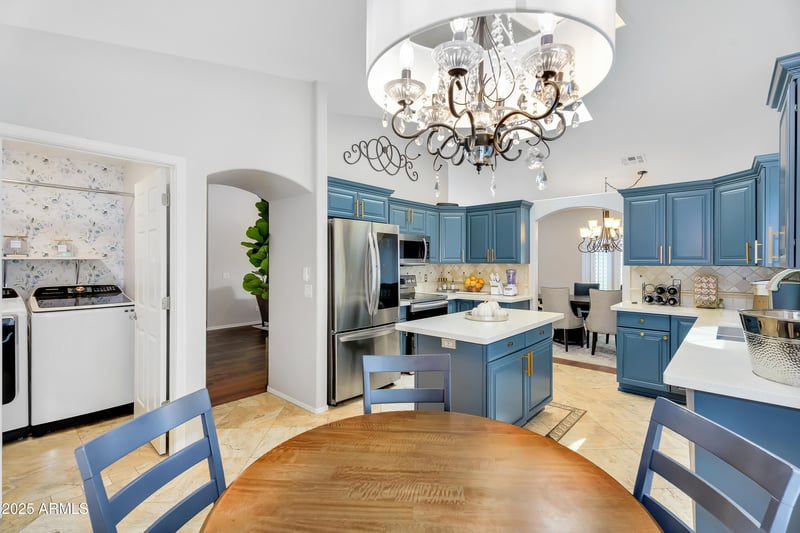 8781 Mill Ave, Tempe, AZ 85284