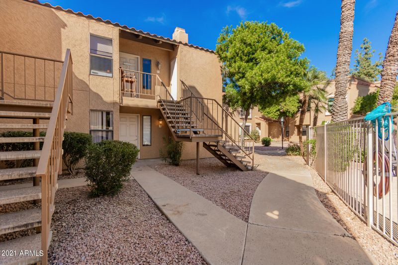 8787 E Mountain View Rd #1050, Scottsdale, AZ 85258