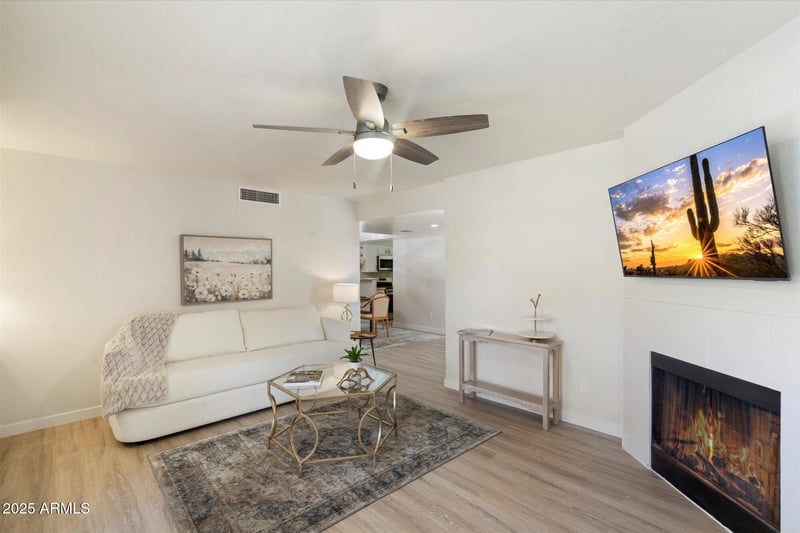8787 Mountain View Rd #1106, Scottsdale, AZ 85258