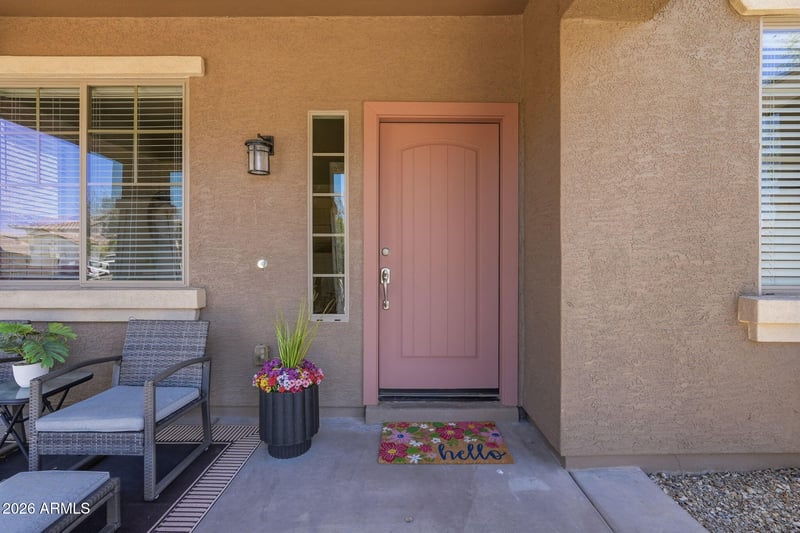 8787 Gardenia Ave, Glendale, AZ 85305
