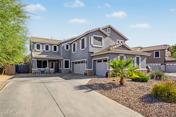 879 Holstein Trl, San Tan Valley, AZ 85143