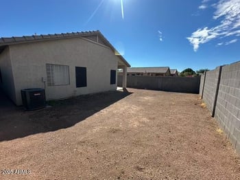 8794 Paradise Dr, Peoria, AZ 85345