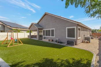 8796 Frier Dr, Glendale, AZ 85305