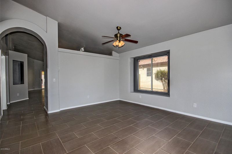 880 E Baylor Ln, Chandler, AZ 85225
