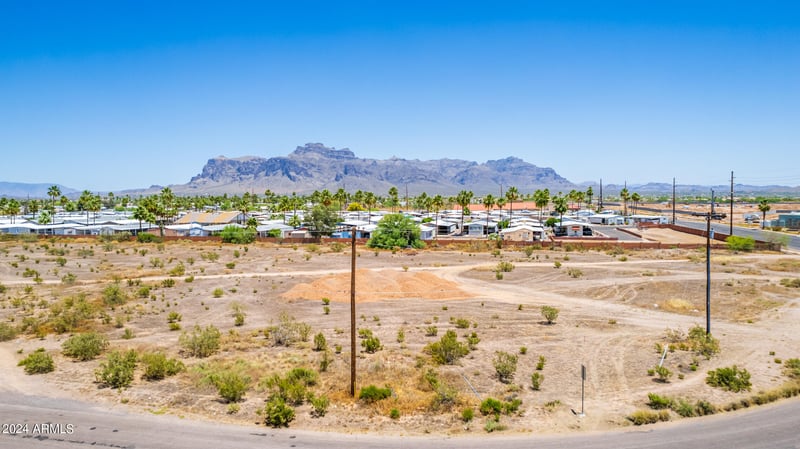 880 Royal Palm Rd LOT 1, Apache Junction, AZ 85119
