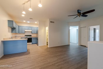 8800 107th Ave #52, Peoria, AZ 85345