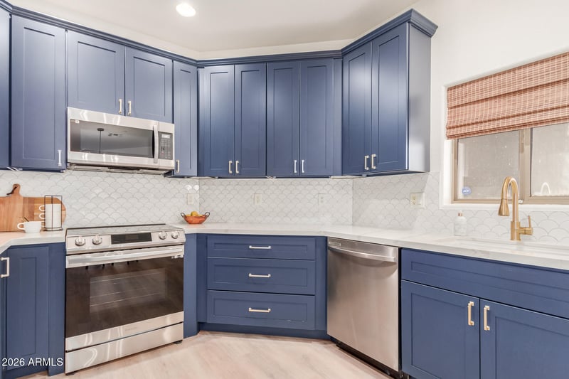 8800 107th Ave #66, Peoria, AZ 85345