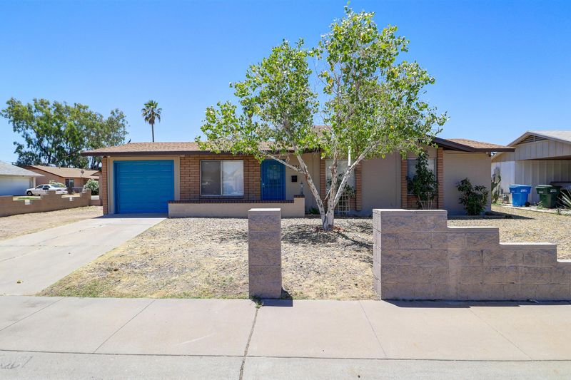8801 W Mackenzie Dr, Phoenix, AZ 85037