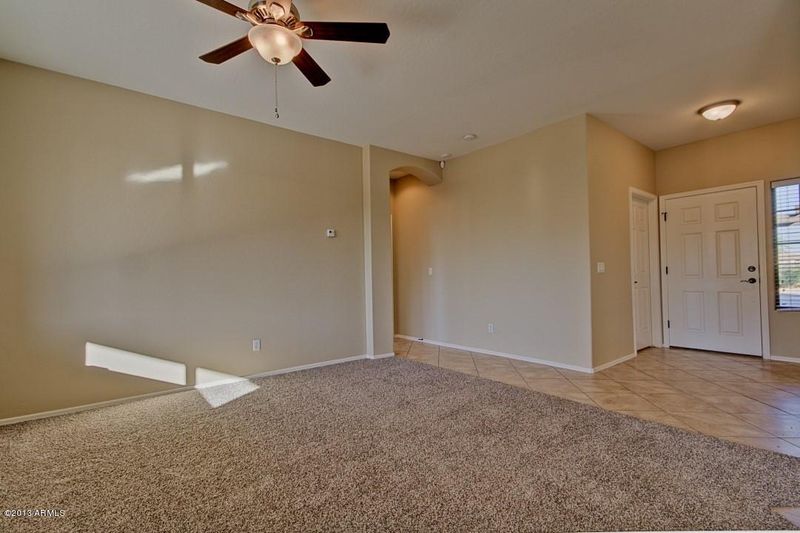 8801 W Northview Ave, Glendale, AZ 85305