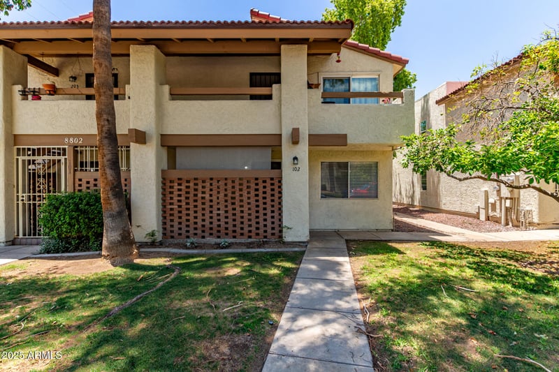 8802 8th St #102, Phoenix, AZ 85020
