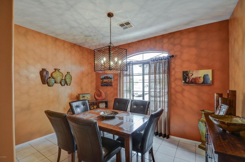 8802 E University Dr, Mesa, AZ 85207
