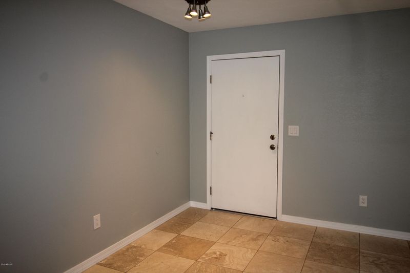 8803 N 45th Dr, Glendale, AZ 85302