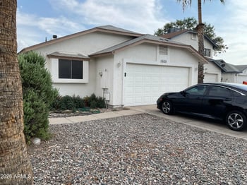 8805 Vale Dr, Phoenix, AZ 85037