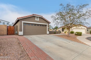 8806 9th St, Phoenix, AZ 85042