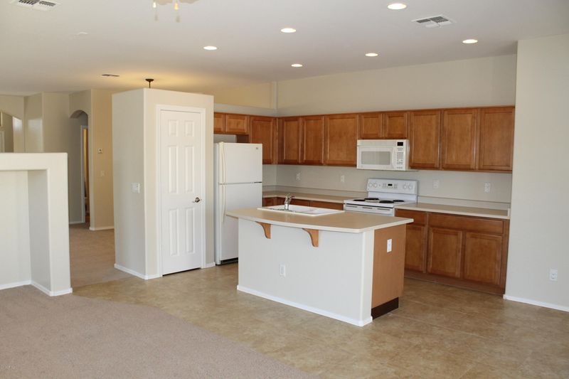 8806 W Hilton Ave, Tolleson, AZ 85353