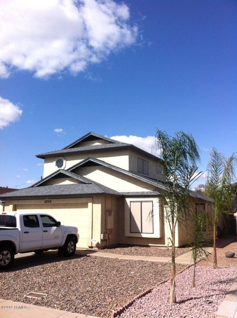 8806 W Vale Dr, Phoenix, AZ 85037