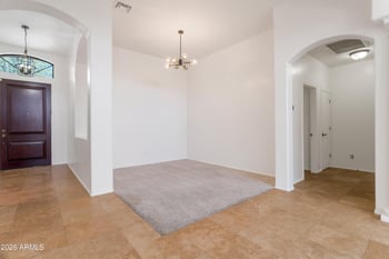 8809 S 10th Dr, Phoenix, AZ 85041