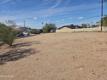 8809 S 17th St #76, Phoenix, AZ 85042