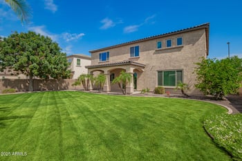 881 E Boston St, Gilbert, AZ 85295