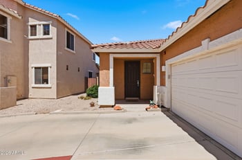 881 Porter St, Gilbert, AZ 85296