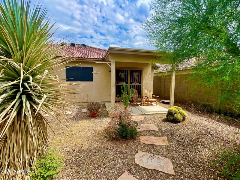 8810 9th St, Phoenix, AZ 85042