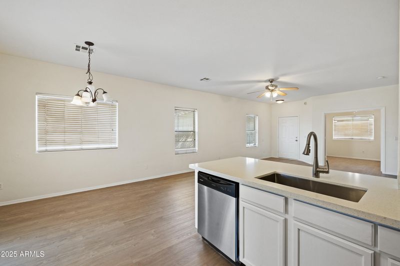8810 N 2nd St, Phoenix, AZ 85020