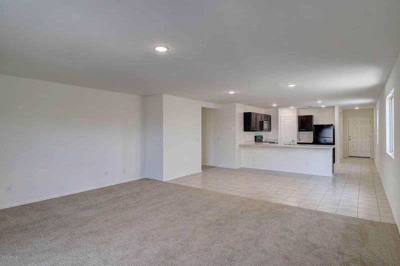 8810 S 254th Dr, Buckeye, AZ 85326