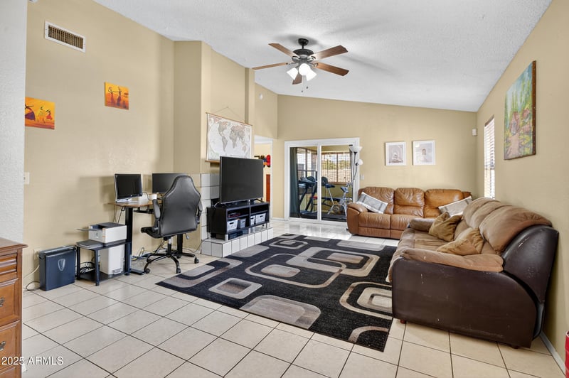 8810 Vale Dr, Phoenix, AZ 85037