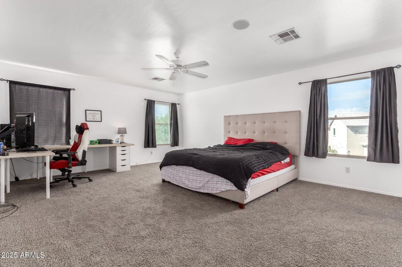 8812 67th Dr, Peoria, AZ 85345