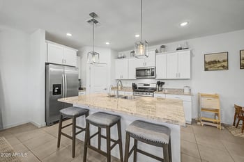 8812 Agora Ln, Tolleson, AZ 85353