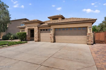 8812 Myrtle Ave, Glendale, AZ 85305