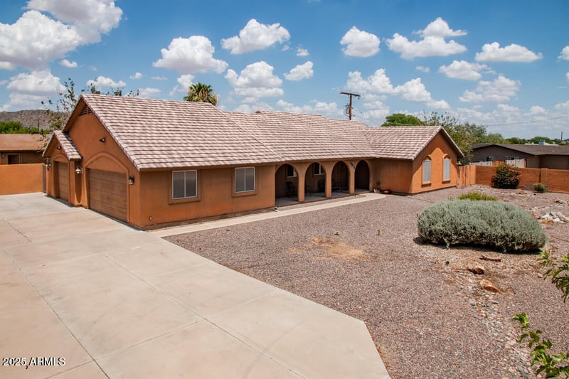 8812 Pinnacle Peak Rd, Peoria, AZ 85383