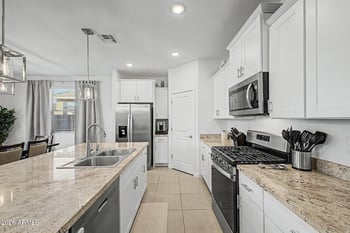 8812 W Agora Ln, Tolleson, AZ 85353