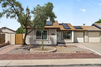 8812 W Meadow Dr, Peoria, AZ 85382