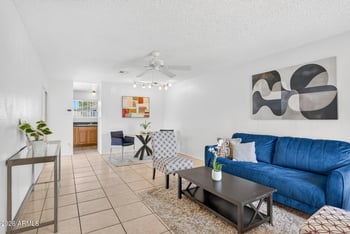 8812 W Meadow Dr, Peoria, AZ 85382