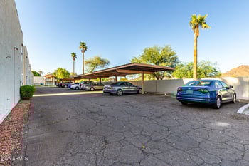 8813 8th St #204, Phoenix, AZ 85020