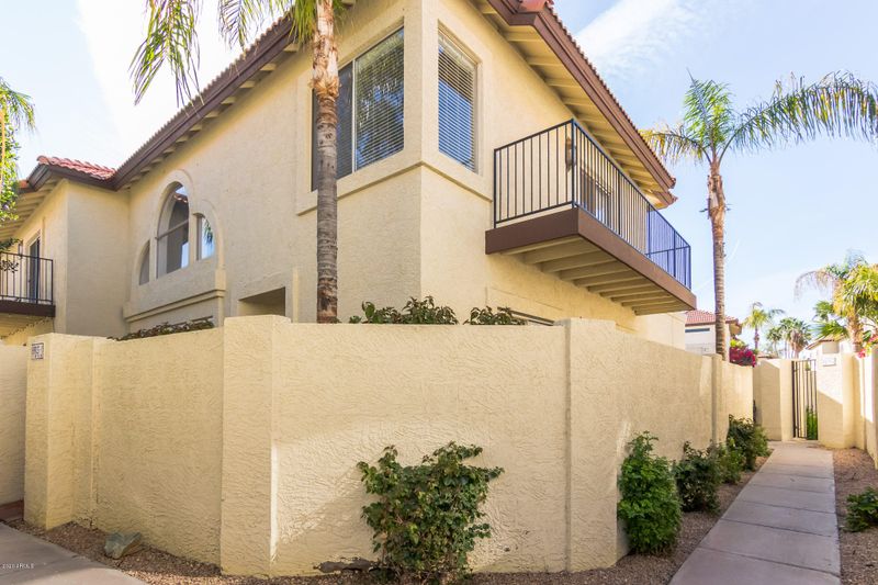 8813 S 51st St #1, Phoenix, AZ 85044
